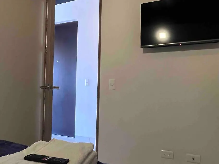 Apartamento En Laureles-Estadio Μεντεγίν Διαμέρισμα