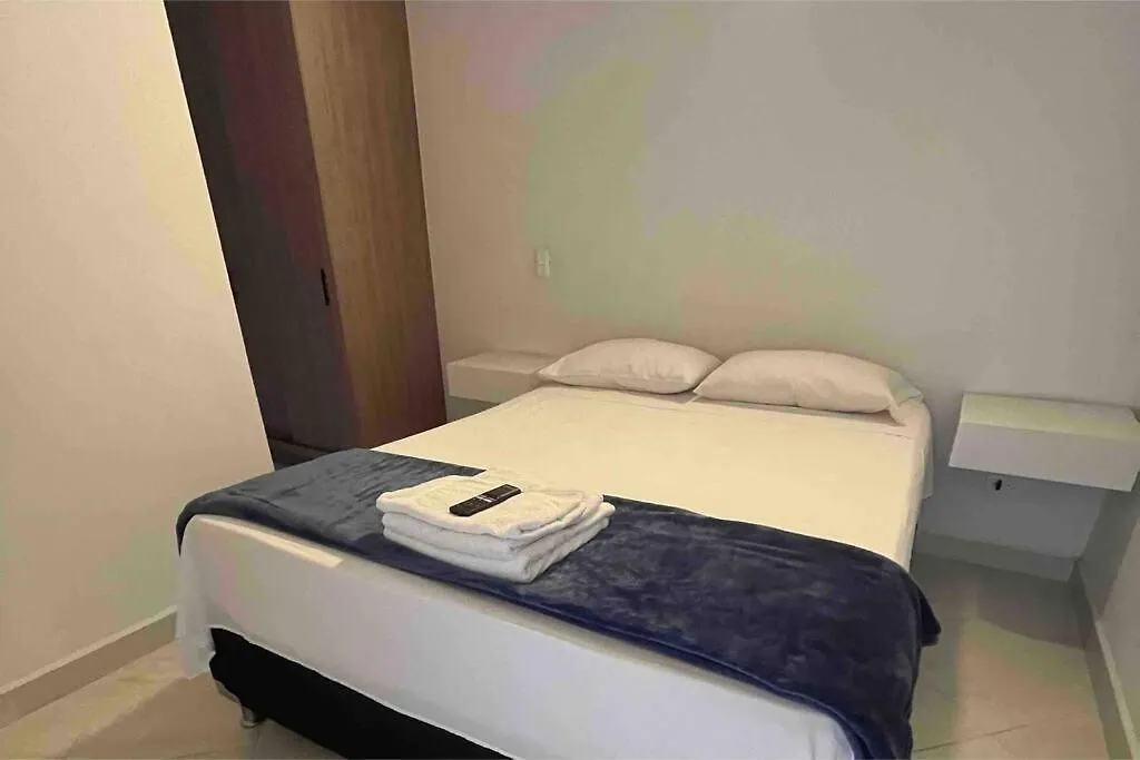 Apartamento En Laureles-Estadio Μεντεγίν Κολομβία