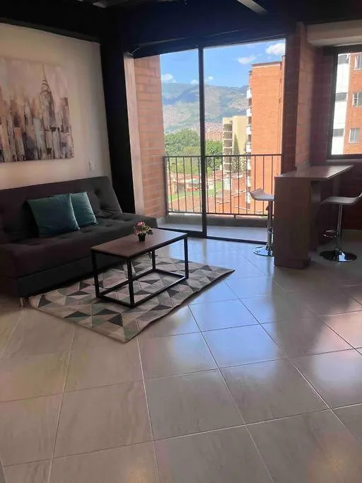 Apartamento En Laureles-Estadio Μεντεγίν 0*,